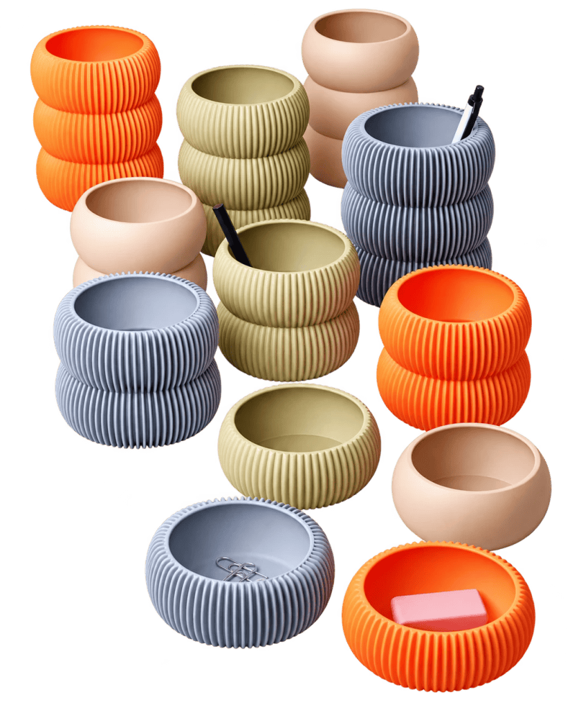 Desk Pot (Includes 3 sizes and 4 styles) by Studio Loup